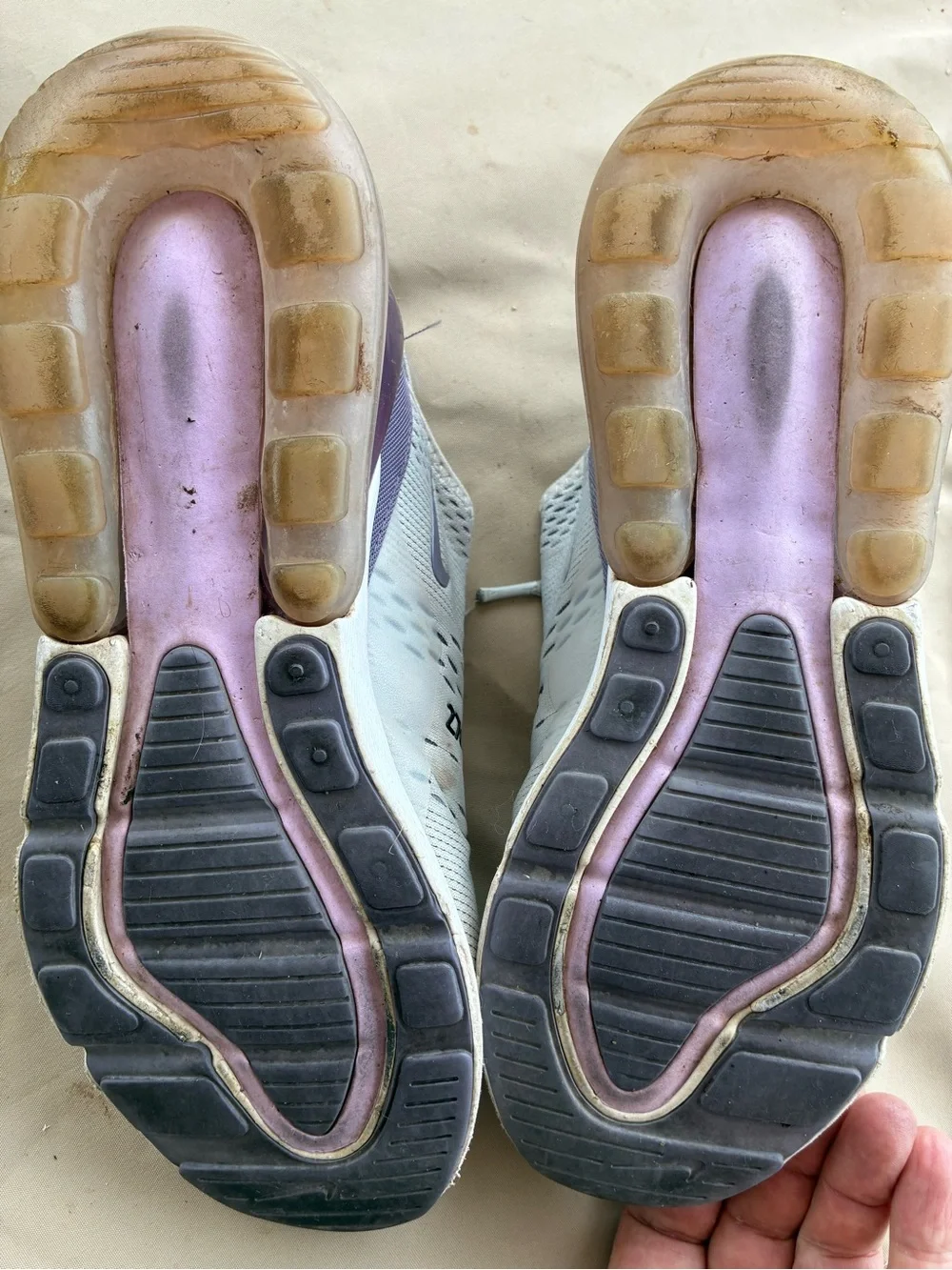 Nike Air 270 White & Lavender Mesh Sneakers